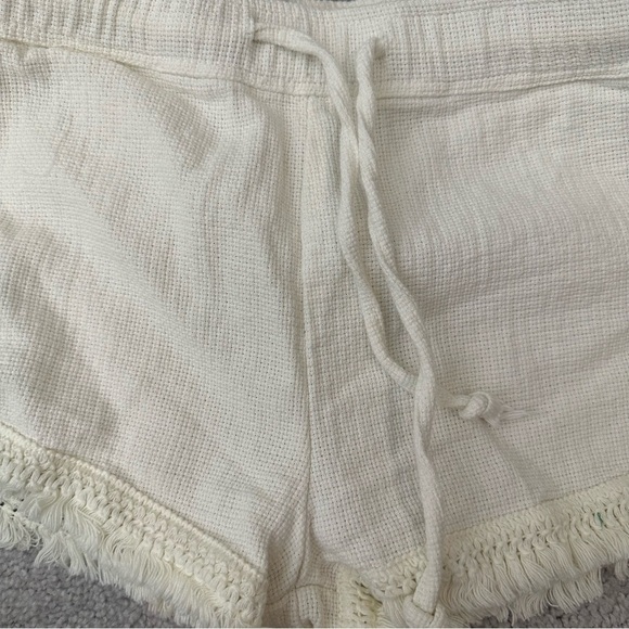 Ban-Jara Cotton Fringe Elastic Tie Off White Shorts size M - Picture 5 of 7